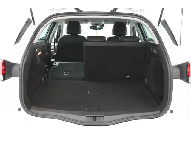 Renault Mégane Estate 1.3 TCe 140 Techno 2023 Benzine 28