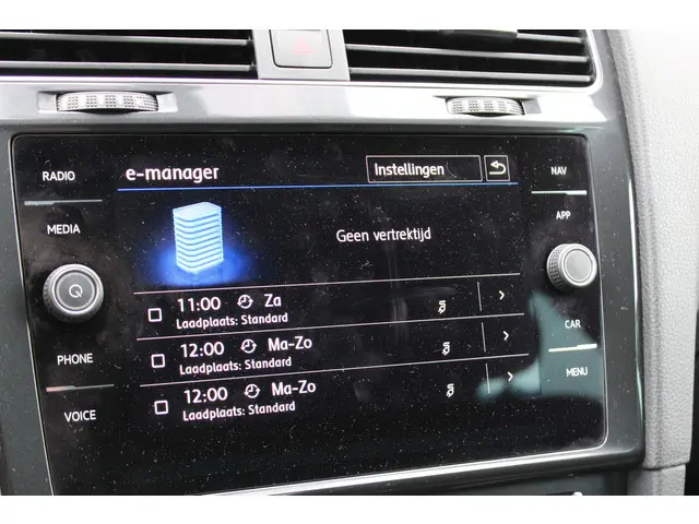 Volkswagen e-Golf E-DITION 2020 Elektrisch 35