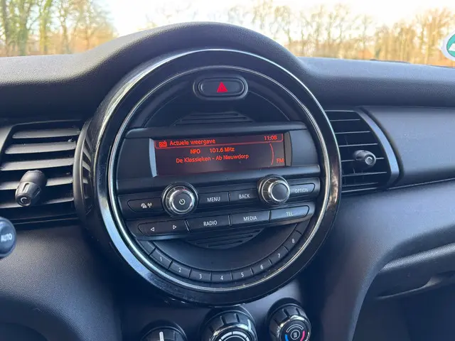 MINI One Mini 1.2 | Airco + Stoelverwarming | 2015 Benzine 18