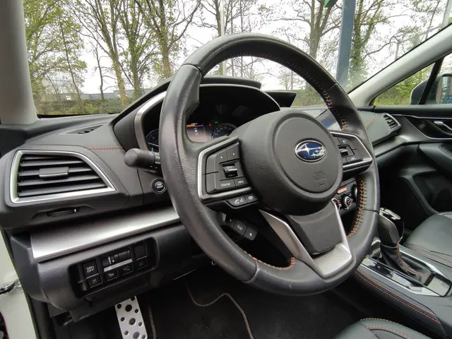 Subaru XV 2.0i e-BOXER Premium 2020 Hybride Benzine 12