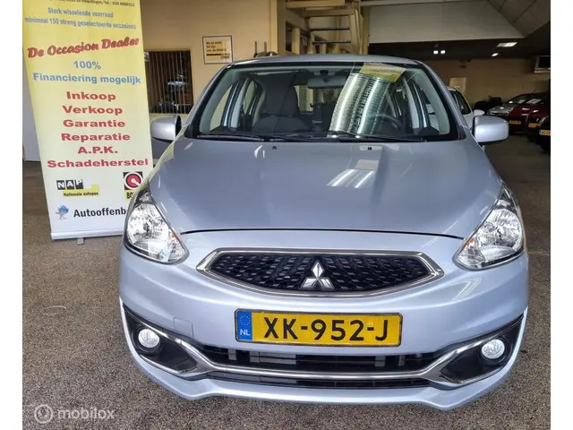 Mitsubishi Space Star 1.0 Cool+ 2019 Benzine 2