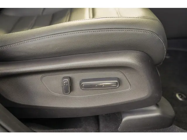 Honda CR-V 2.0i e:PHEV ADVANCE TECH 2024 Hybride Benzine 48