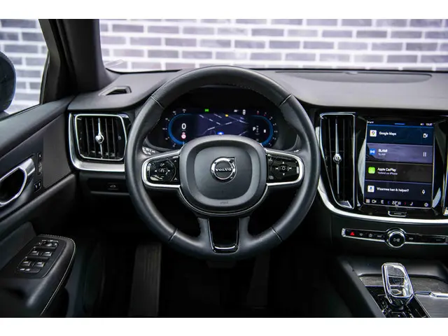 Volvo V60 3