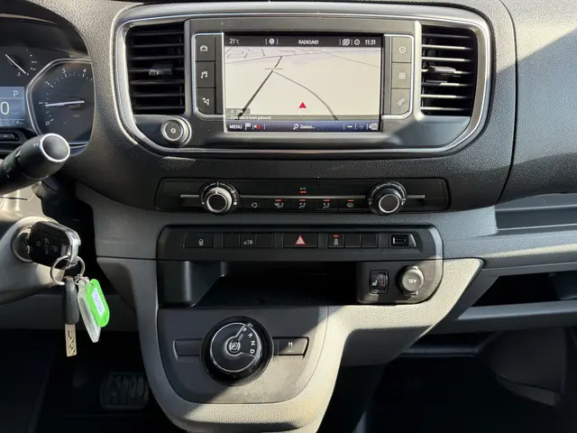 Toyota ProAce Long Worker 2.0 D-4D 180pk 2019 Diesel 18