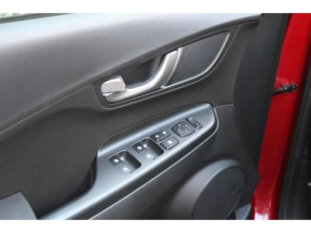 Hyundai Kona 1.6 T-GDI Essence 2018 Benzine 15