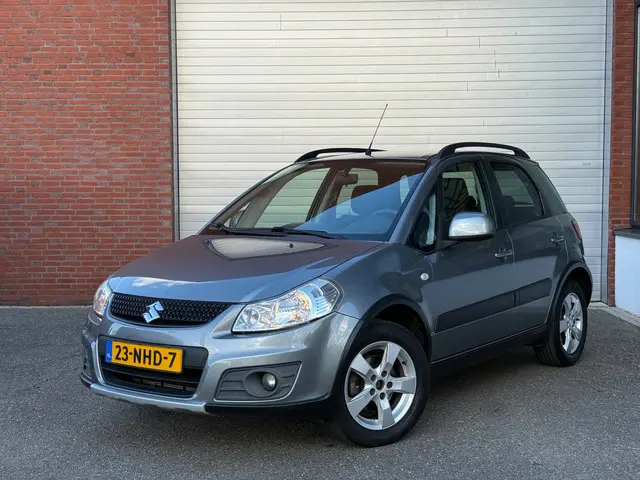 Suzuki SX4 1.6 Exclusive | NAP | AIRCO | TREKHAAK | 2010 Benzine