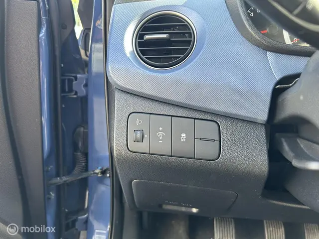 Hyundai i10 1.0i i-Motion 2014 Benzine 9