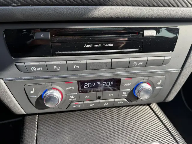 Audi A6 Avant 3.0 TFSI quattro 3X S-Line 2014 Benzine 22