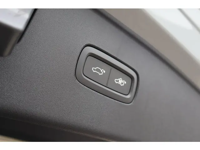 Volvo EX90 Twin Motor Ultra 7p. 111 kWh 2025 Elektrisch 23