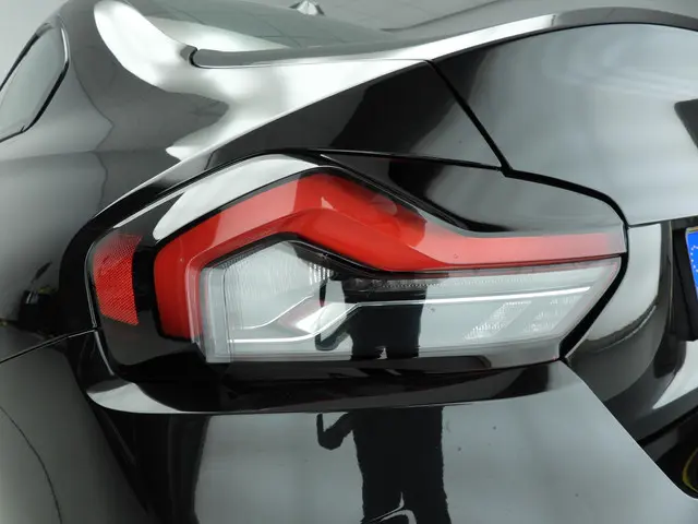 BMW 2 Serie Coupe 230i 2024 Benzine 33