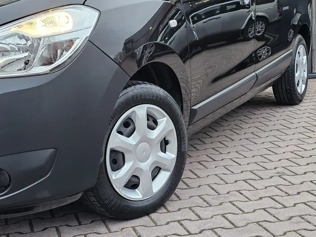 Dacia Dokker 1.5 Blue dCi 75 Essential 2020 Diesel 27