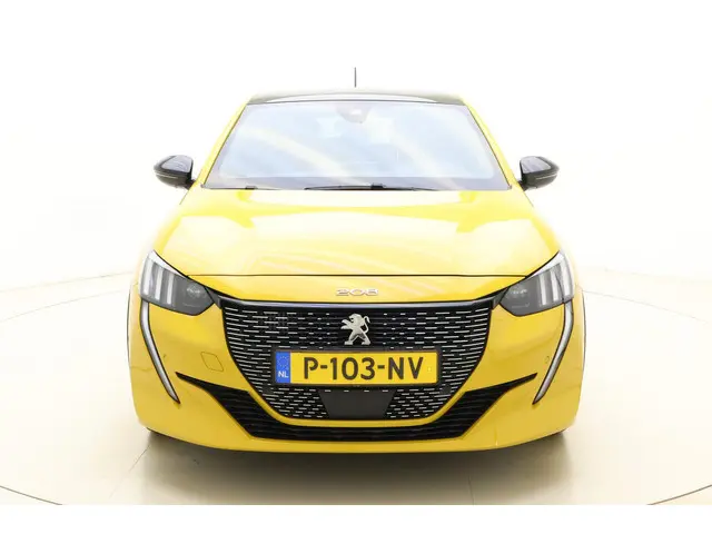 Peugeot 208 1.2 PureTech GT Pack 2022 Benzine 6