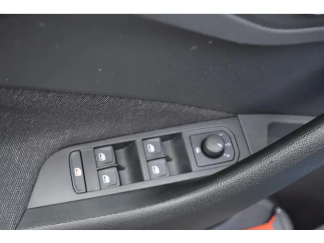 Škoda Kamiq 1.5 TSI ACT Business Edition 2020 Benzine 30