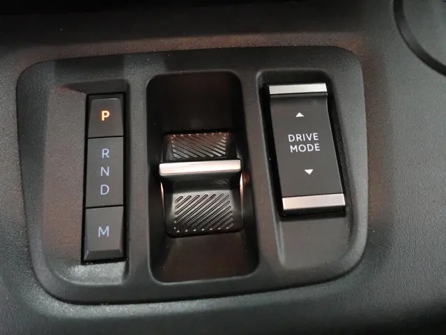 Opel Combo 1.5 BlueHDi 130PK L2 Automaat 2024 Diesel 4