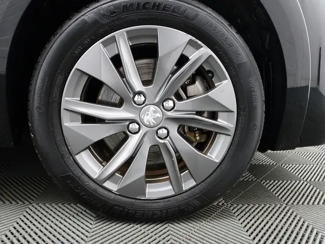 Peugeot e-208 EV Active Pack 50 kWh- 2023 Elektrisch 25