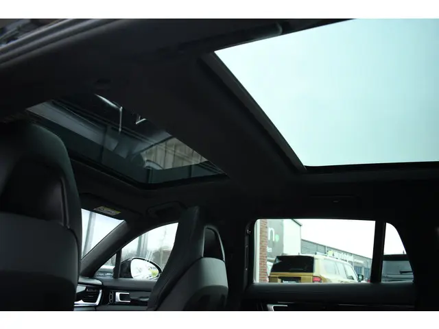 Porsche Panamera Sport Turismo 4 3.0 2017 Benzine 60