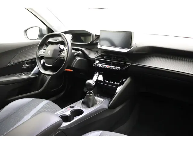 Peugeot 2008 1.2T 130pk Allure 2020 Benzine 3