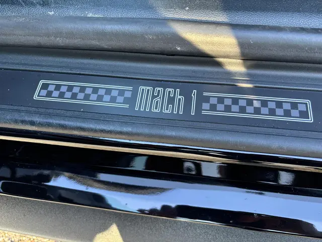 Ford Mustang Fastback 5.0 V8 Mach-1 2023 Benzine 11