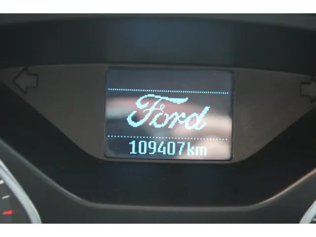 Ford C-MAX 1.0 Edition 2014 Benzine 17