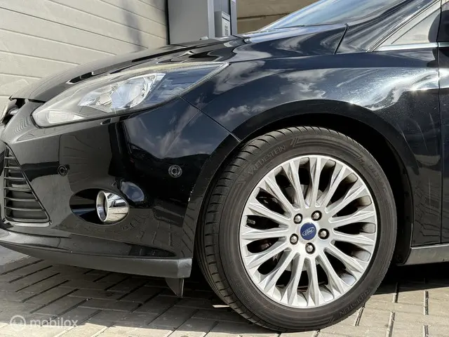 Ford Focus Wagon 1.0 EcoBoost Edition Plus 2014 Benzine 17