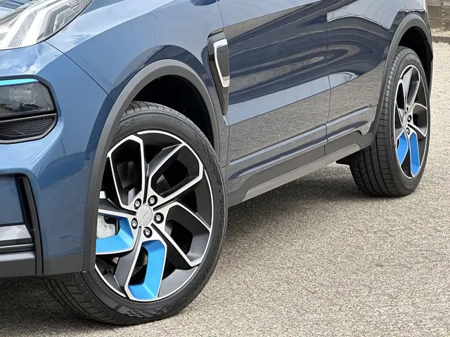 Lynk & Co 01 1.5 2022 Hybride Benzine 10