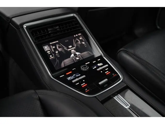 Porsche Panamera Turbo 2017 Benzine 9