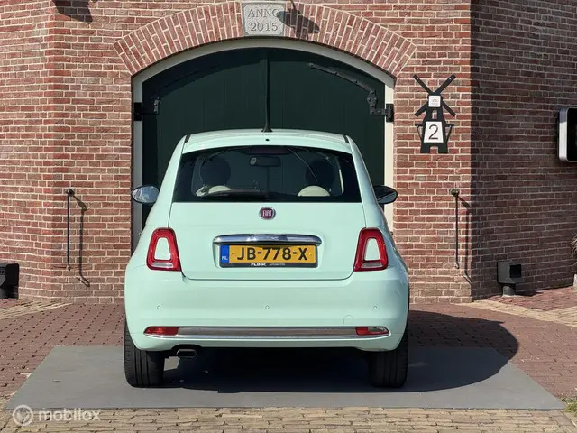 Fiat 500 0.9 TwinAir Turbo Lounge 2016 Benzine 4