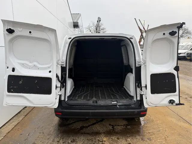 Mercedes-Benz eCitan 112 Pro 2023 Elektrisch 10