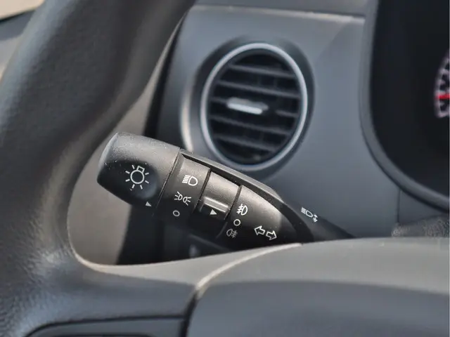 Hyundai i10 1.0i Comfort 2019 Benzine 12