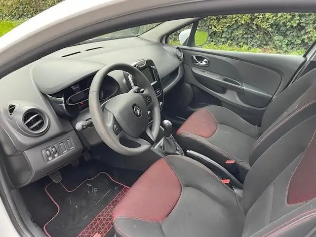Renault Clio 1.2 Collection 2014 Benzine 10