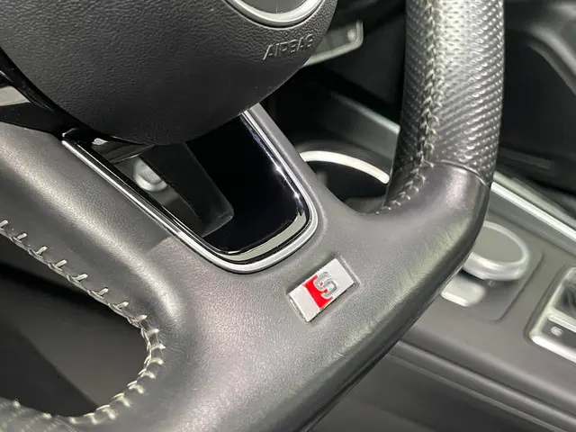 Audi A4 Avant 2.0 T MHEV Sp. Sle |PANO|STOEL 2017 Benzine 7