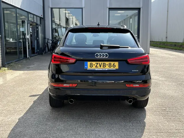 Audi Q3 2.0 TFSI quattro Sport Pro Line S 2015 Benzine 22