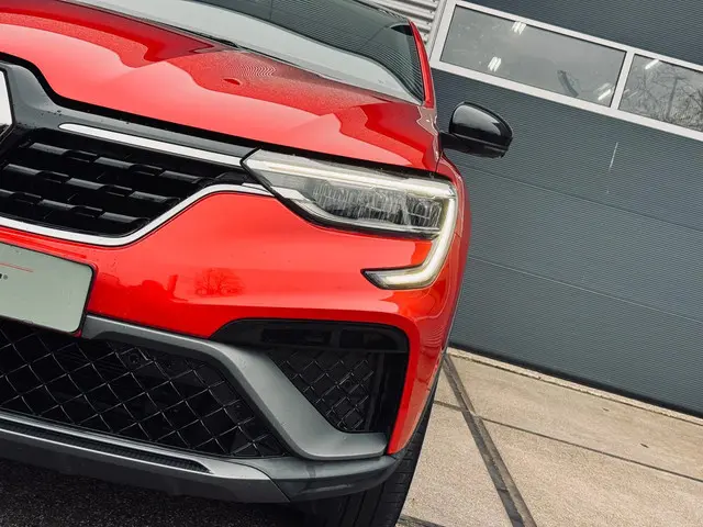 Renault Arkana 1.3 Hybrid 160 R.S. line 2023 Benzine 22