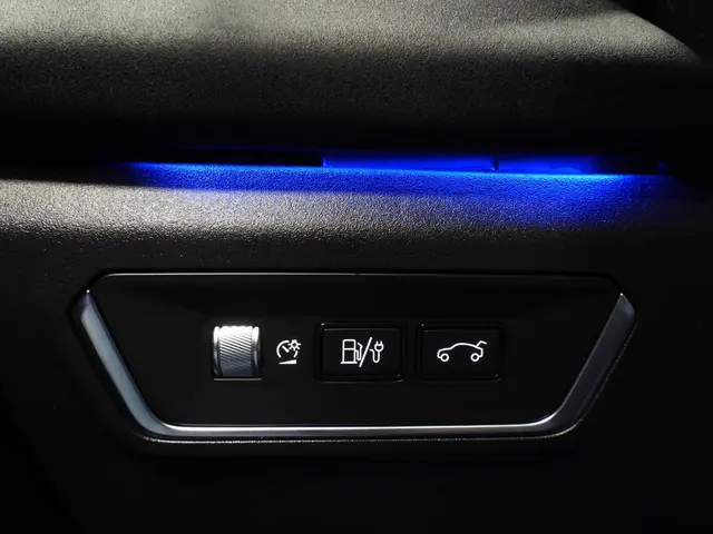 Lynk & Co 01 1.5 PHEV BlackEdition 2023 Hybride Benzine 25