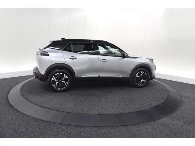 Peugeot 2008 PureTech 130 EAT8 GT 2024 Benzine 10