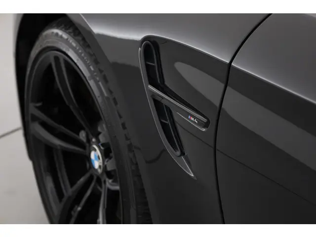 BMW M4 4-serie Cabrio Competition 2020 Benzine 40