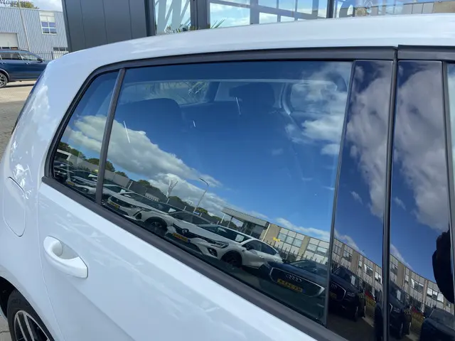 Volkswagen e-Golf e-Golf SOH 90% 2019 Elektrisch 7