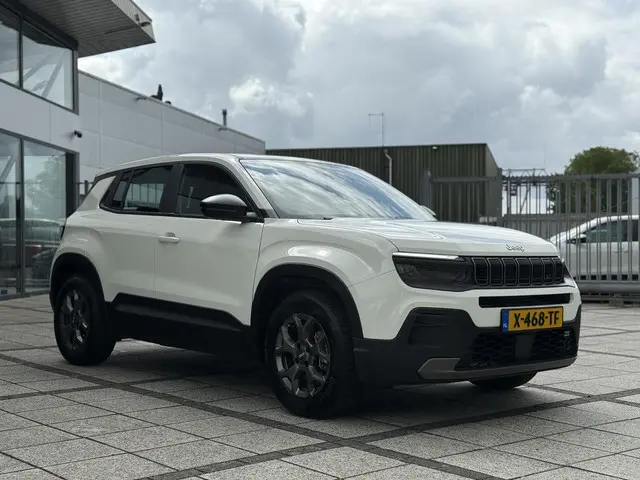 Jeep Avenger Longitude 54 kWh Aut. 2024 Elektrisch 7