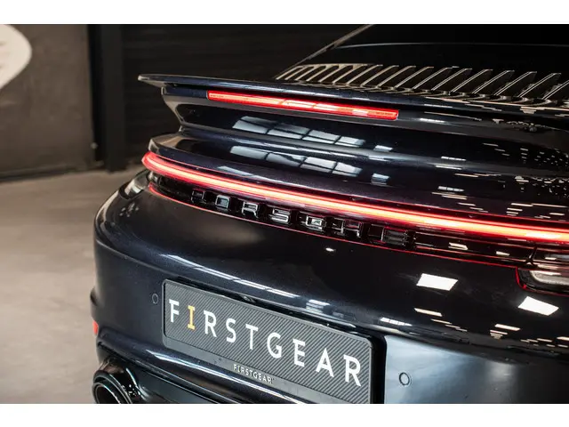 Porsche 911 3.8 Turbo S 2020 Benzine 17