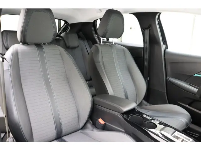 Peugeot 208 1.2T Automaat Allure 2022 Benzine 10