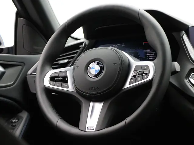 BMW 2 Serie Gran Coupé 218i 2022 Benzine 27