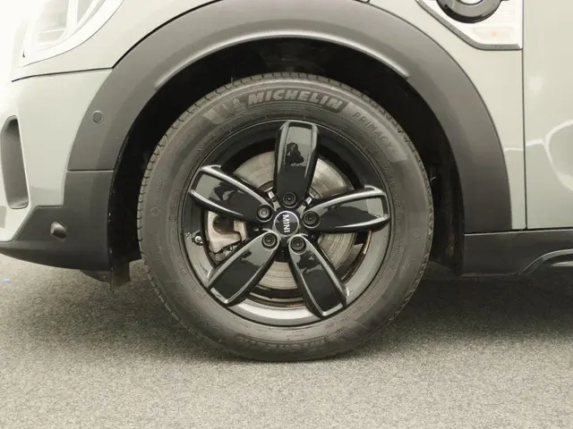 MINI Countryman Cooper S E ALL4 2022 Hybride Benzine 8