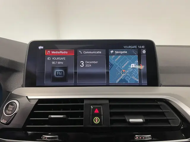 BMW X3 xDrive20i High Executive 2019 Benzine 22