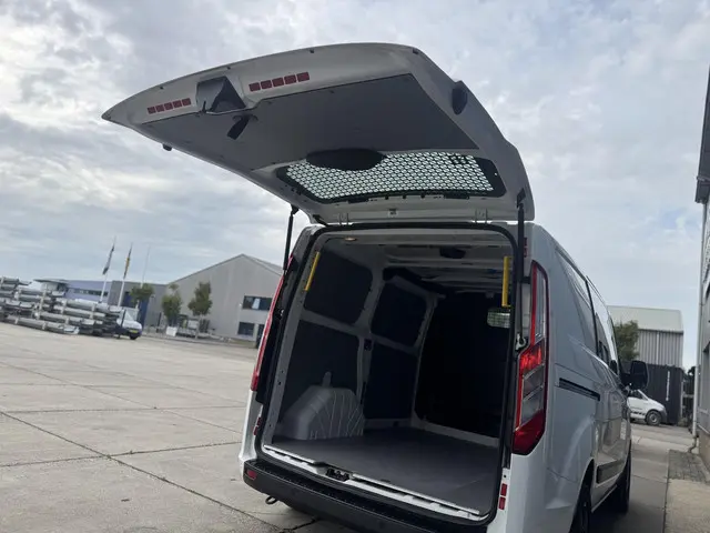 Ford Transit Custom 300 2.0 TDCI L1H1 Trend 2019 Diesel 14