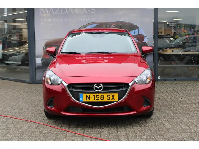 Mazda 2 1.5 Skyactiv-G TS+ 2018 Benzine 3