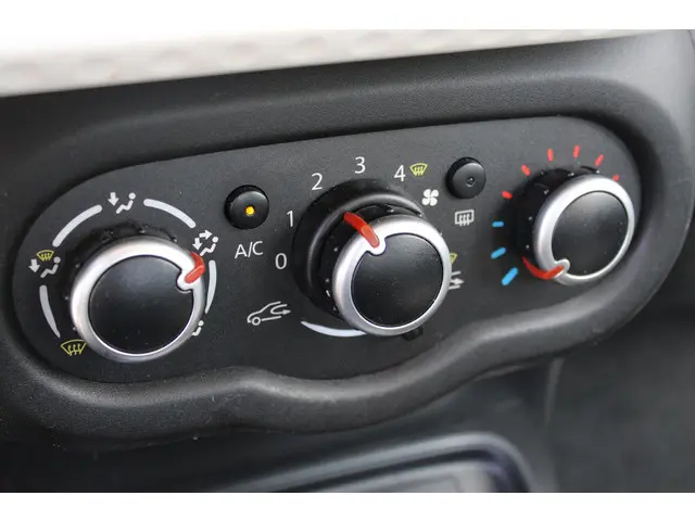 Renault Twingo 1.0 SCe Life 2020 Benzine 9