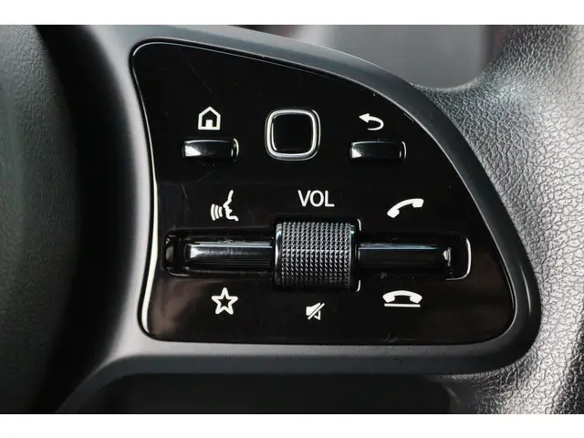 Mercedes-Benz Sprinter 314 2.2 CDI L2H2 2020 Diesel 37