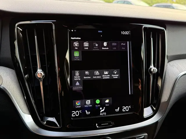 Volvo V60 Cross Country 2.0 B5 AWD 2022 Benzine 17