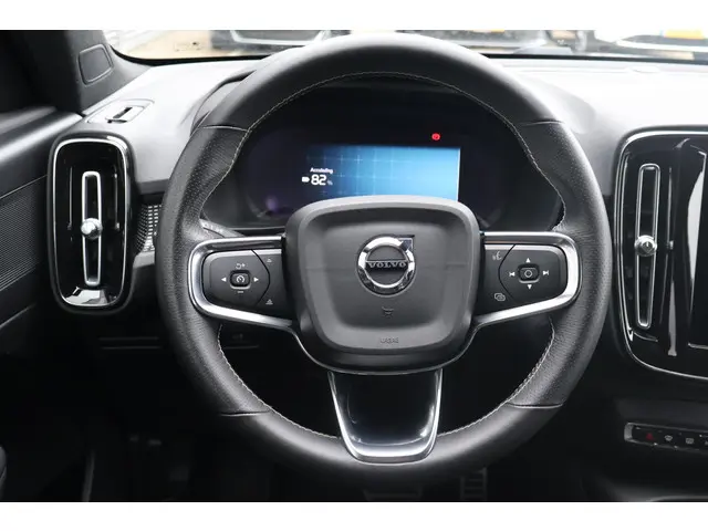 Volvo XC40 Recharge P8 AWD R-Design 2020 Elektrisch 15