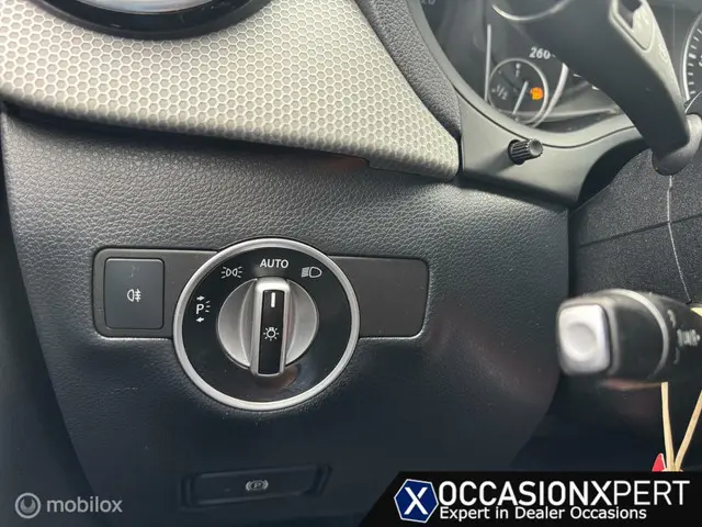 Mercedes-Benz B-Klasse 180 Prestige 2013 Benzine 32